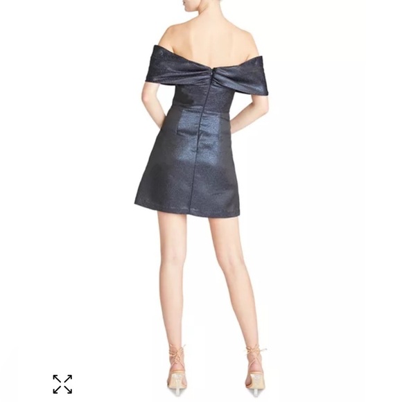 ML Monique Lhuillier
Bow Front Mini Dress size 4 - Picture 3 of 10